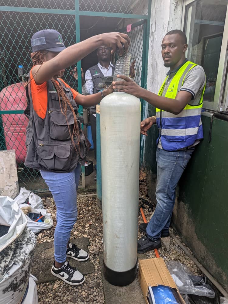 INSTALLATION D&rsquo;UNE UNITE DE POTABILISATION DES EAUX VILLAS